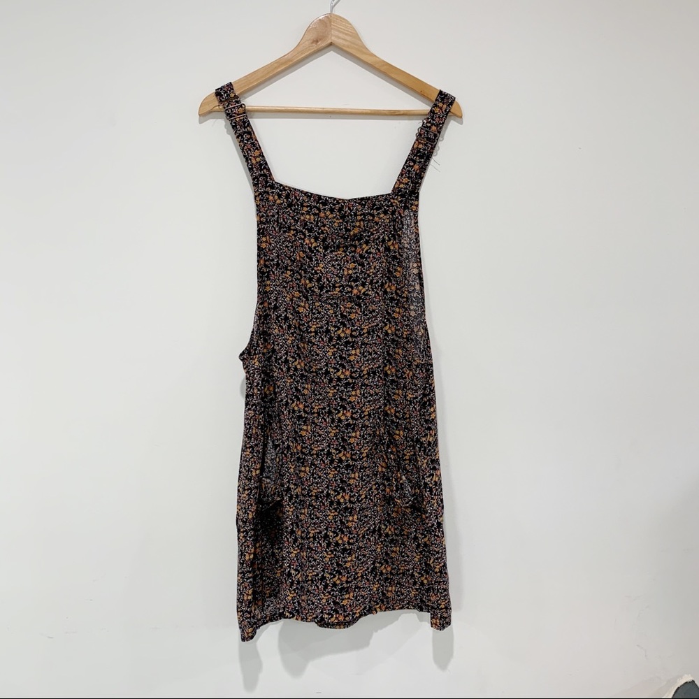 XL Xhilaration Floral Overall Dress
